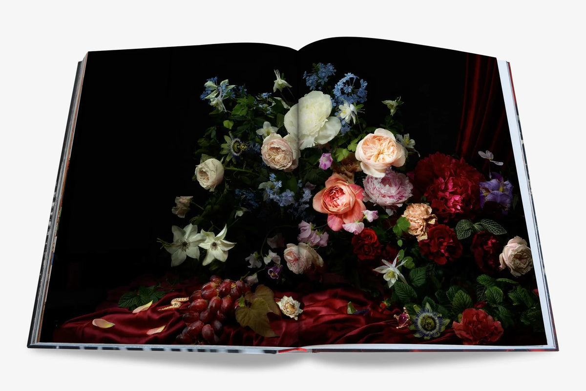 FLOWERS: ART & BOUQUETS