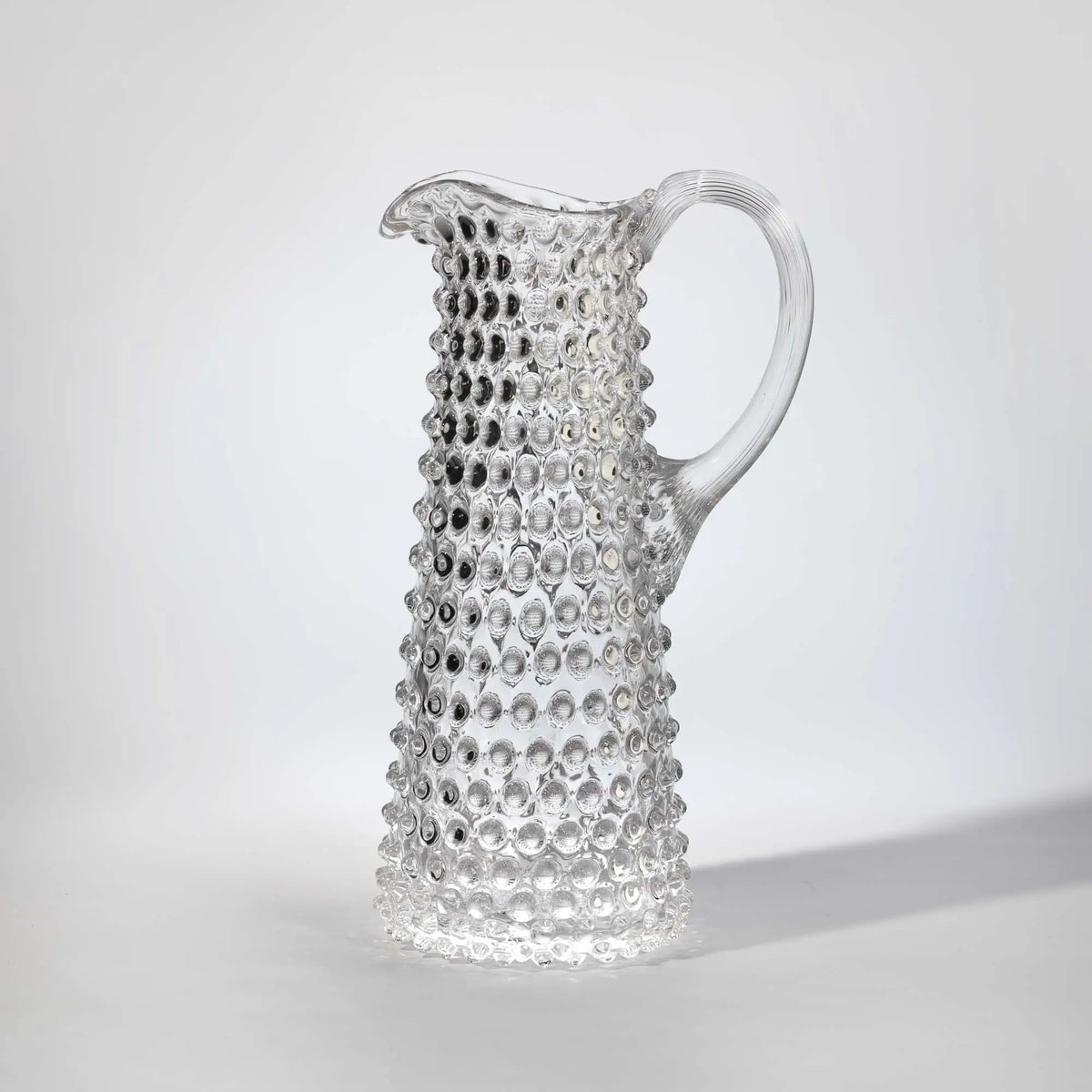 Hobnail vysoký džbán