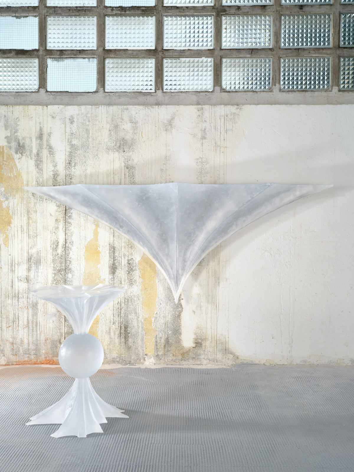 Dawn console table
