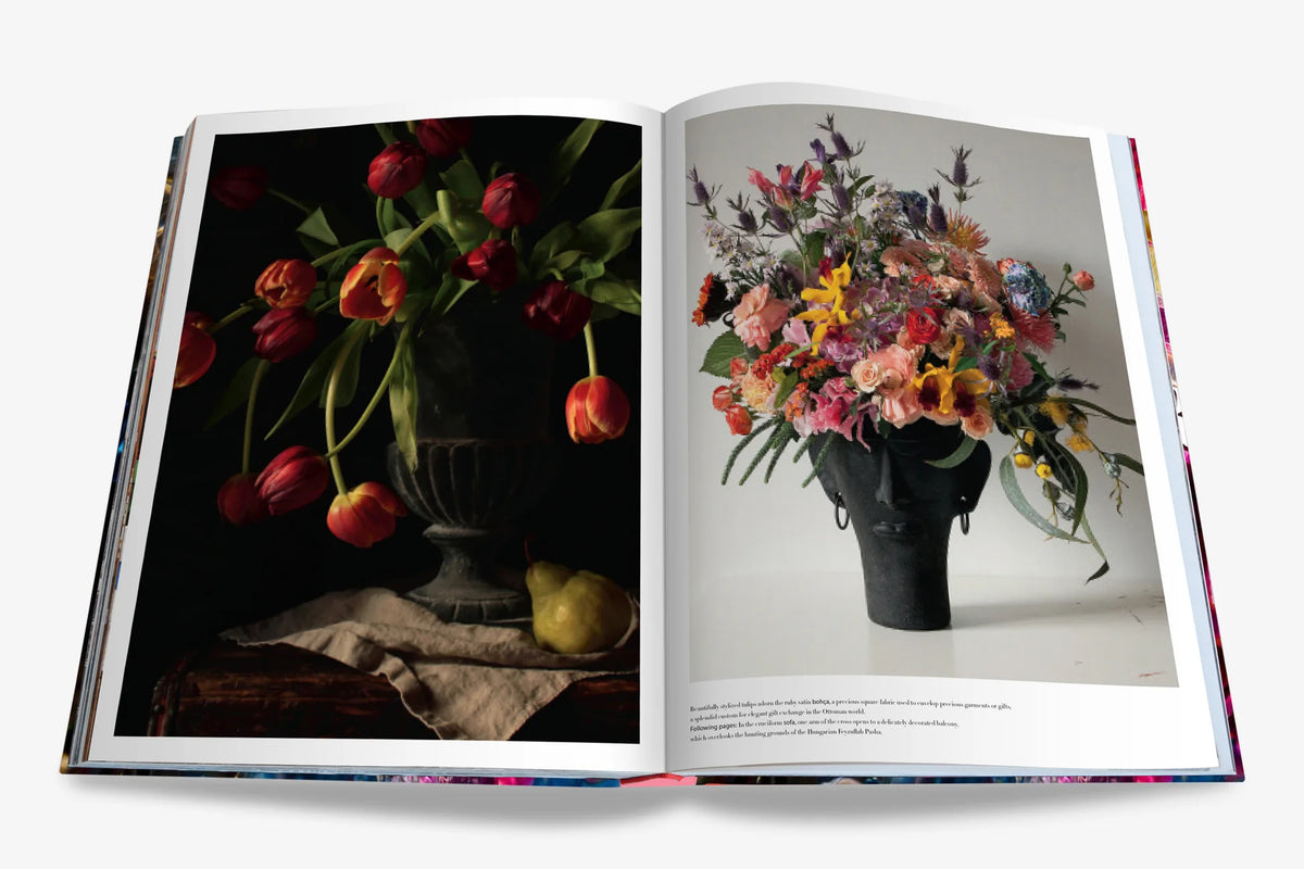 FLOWERS: ART &amp; BOUQUETS