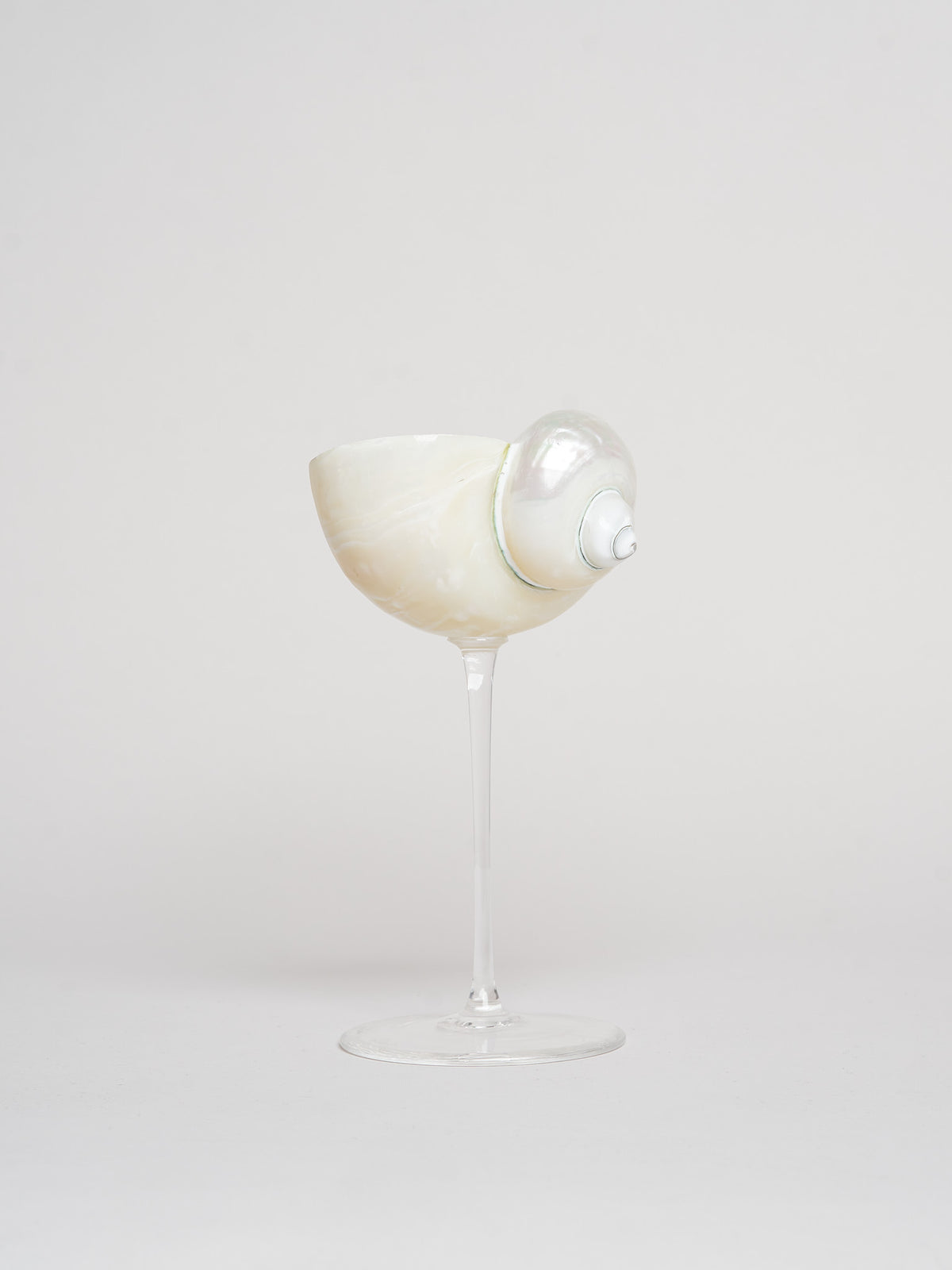 Ariel Pearl Snail glass
